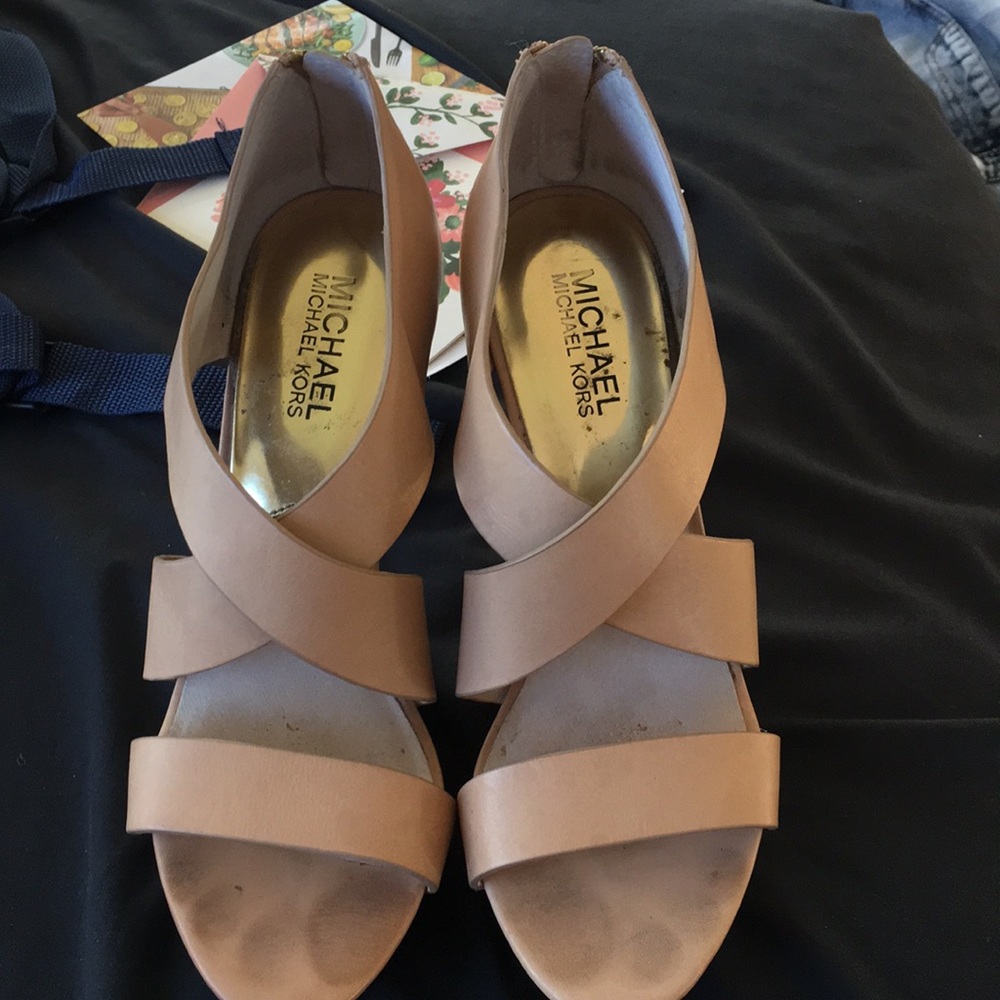 Leather Micheal kros wedges